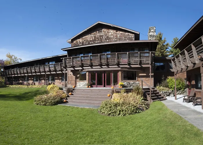 Summit Lodge